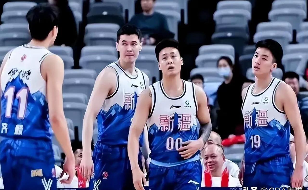 新疆男篮顽强拼搏,一场胜利磨砺奋进的简单介绍 新疆男篮顽强拼搏,一场胜利磨砺奋进的简单介绍