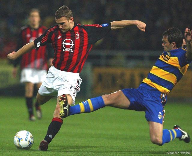 包含佛罗伦萨客场战平，表现令人期待的词条