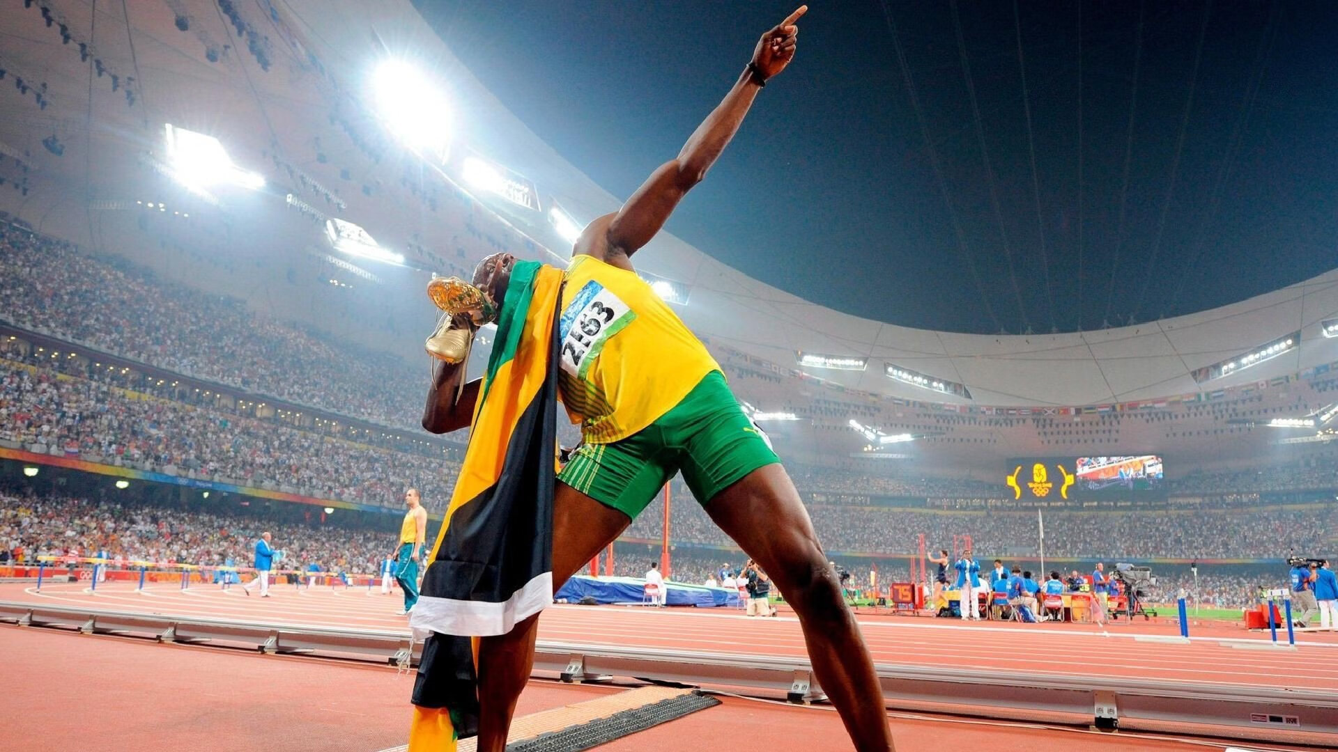 坎特扛起全队，塞维利亚绝杀多特蒙德，一场定义坚韧的胜利